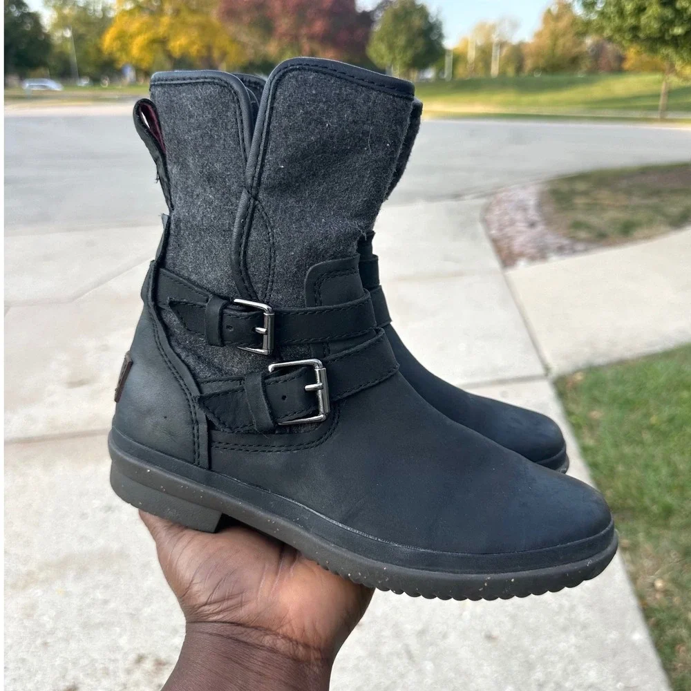 UGG Simmens Waterproof Leather‎ Boots Women's Size 6 Black